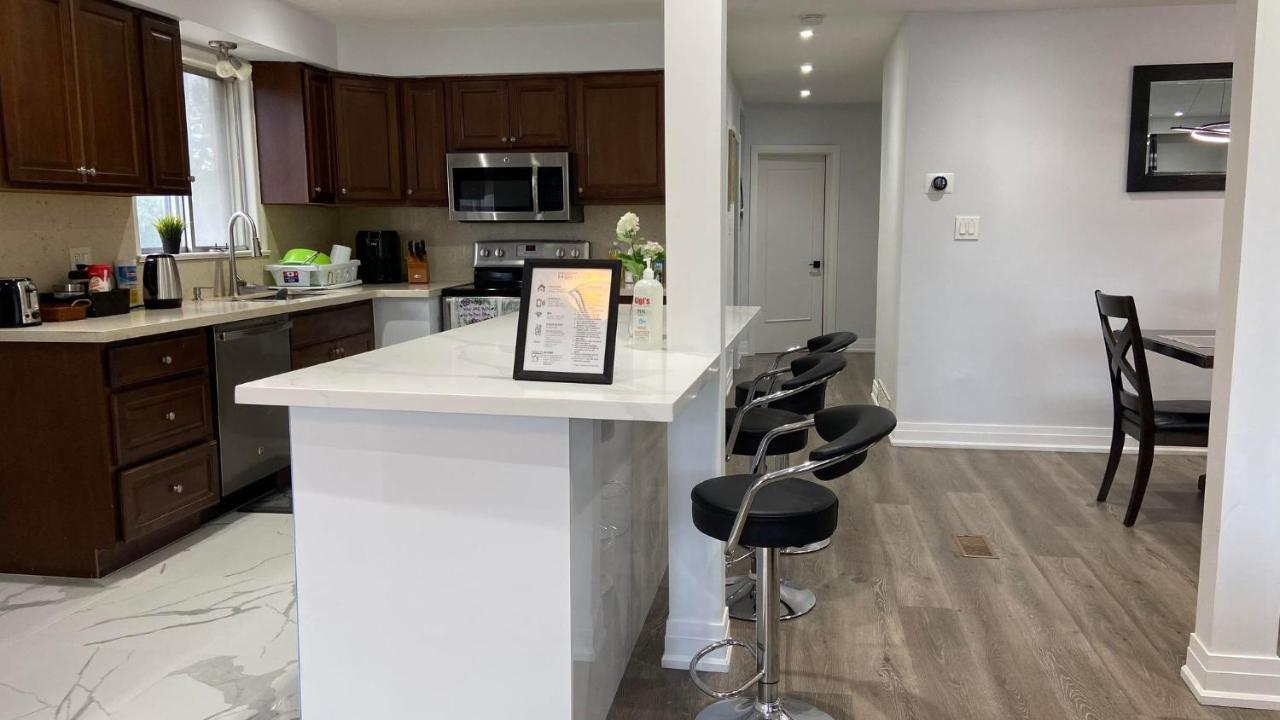 Spectacular 3 Bedroom 2 Wr House - Close To Airport Toronto Luaran gambar